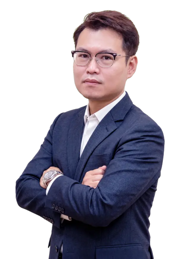 田文（郭育良）老師