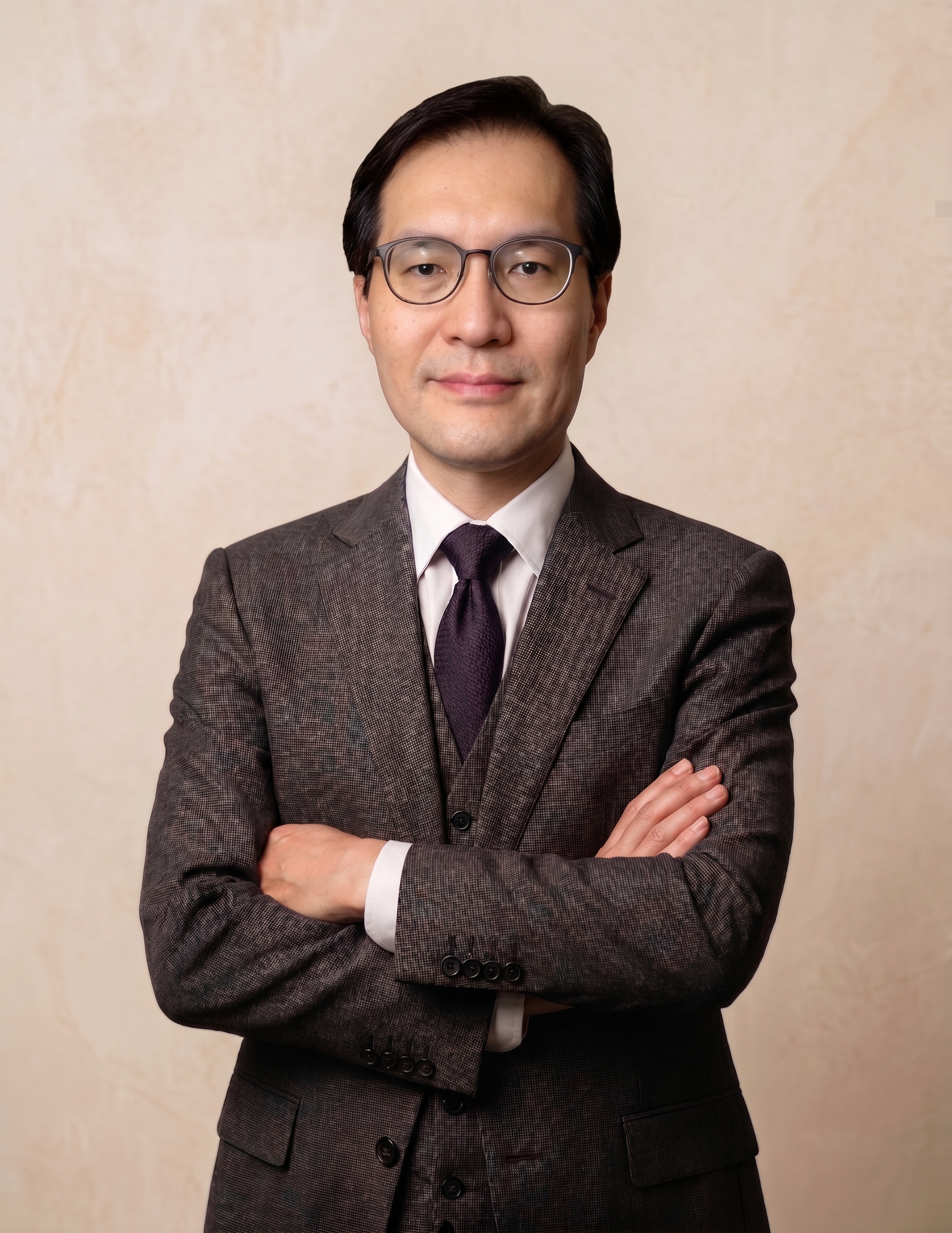 王濬(汪正洋)老師